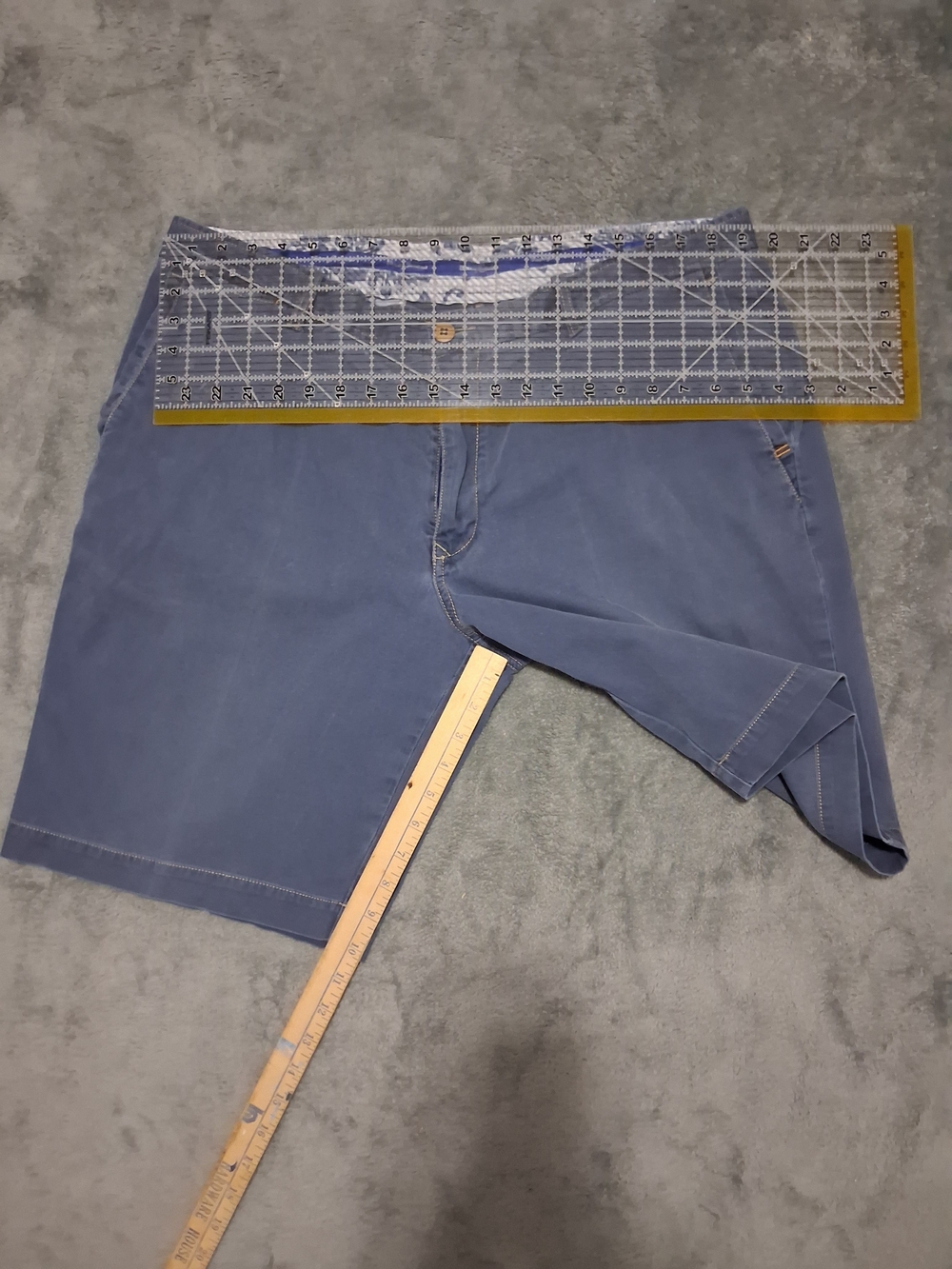 Bundle Two Pair Tommy Bahama Men's Blue And Khaki Flat-Front Cotton Shorts - Picture 12 of 12